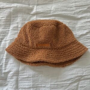 Steve Madden Brown Sherpa Bucket Hat